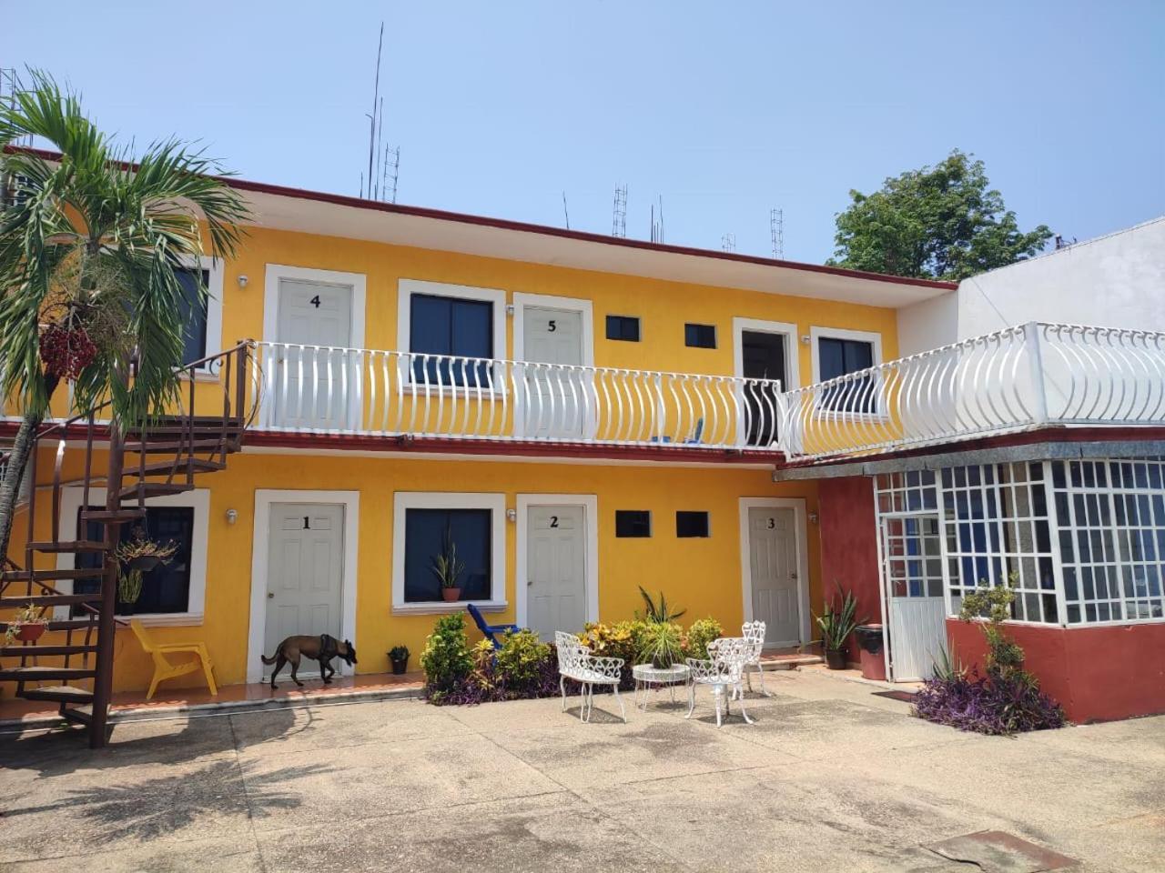 Hotel Pardo Tenosique de Pino Suarez Buitenkant foto